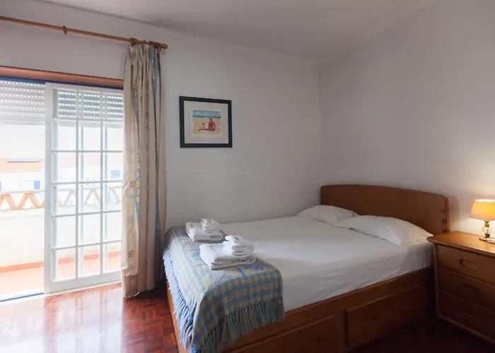 Flh Large House With Terrace