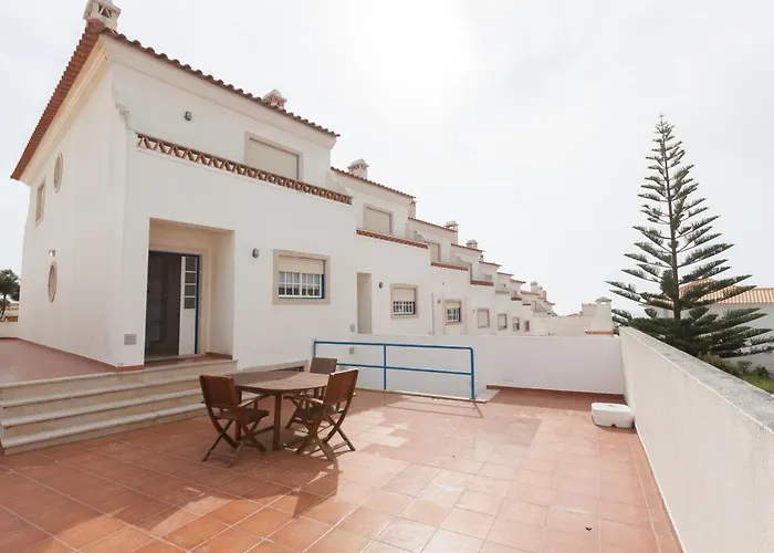 Flh Large House With Terrace 度假居