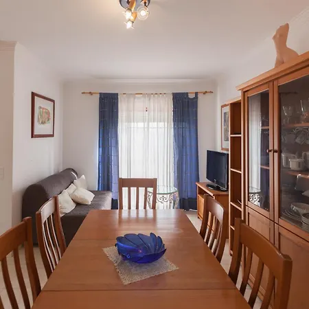 Flh Large House With Terrace Feriehus *